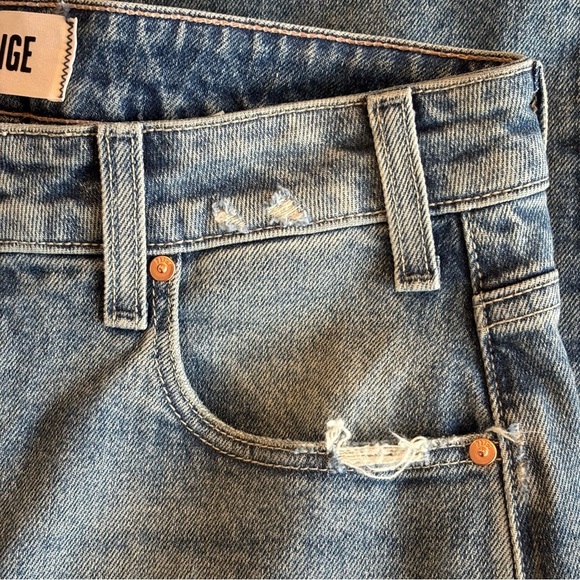 NWT PAIGE Alexis High Rise Barrel Leg Cats Meow Distressed Medium Wash Jeans - Picture 16 of 16